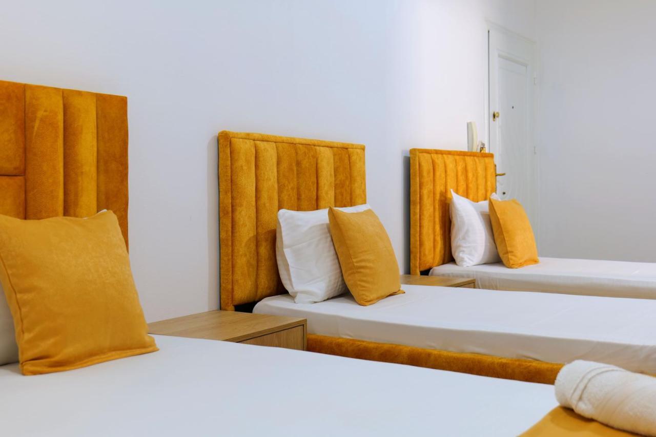 Hotel Adi-Vera Sarandë Exteriör bild